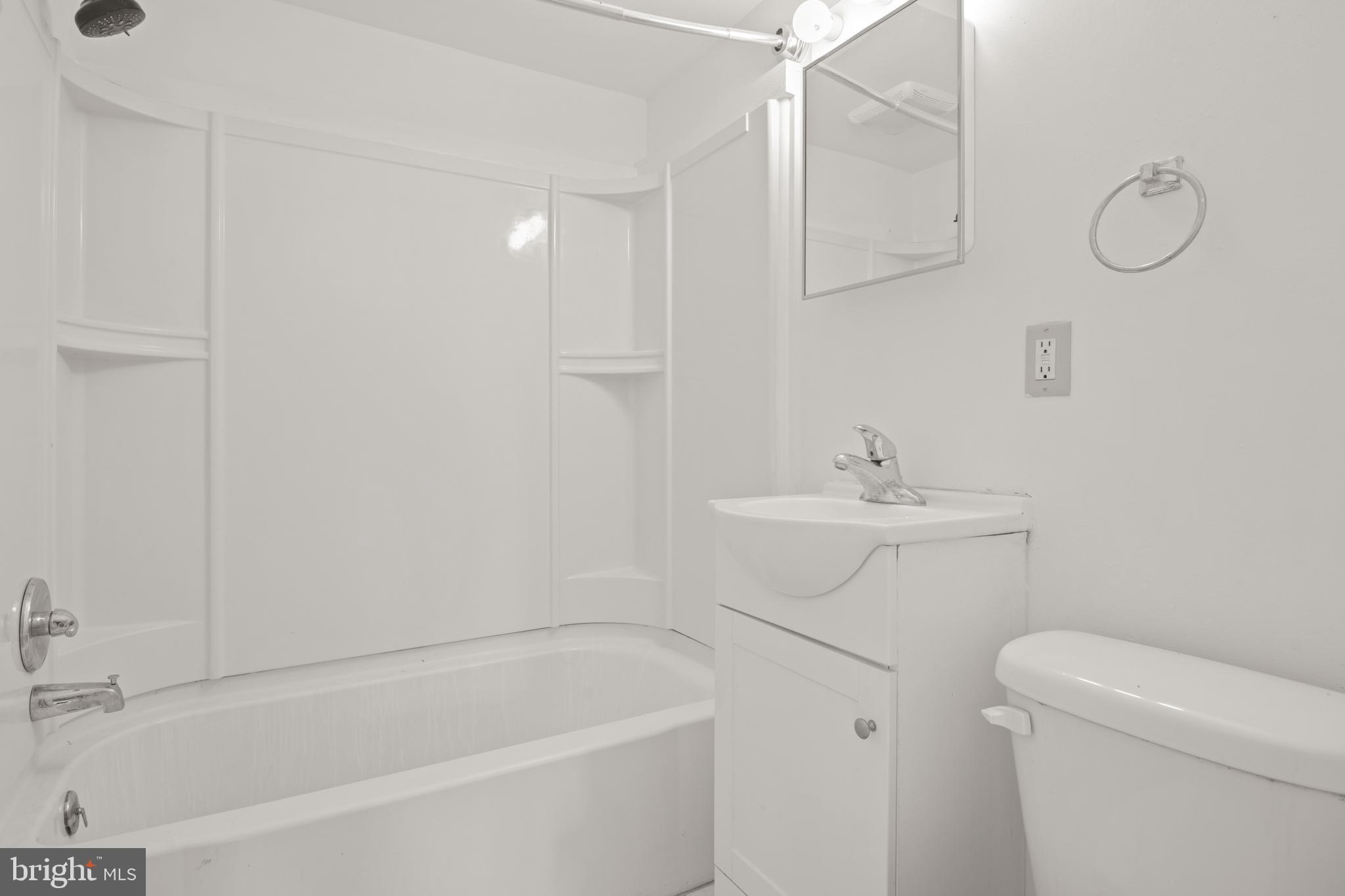 516 Hand Avenue Lancaster, PA 17602 - Photo 13 of 20