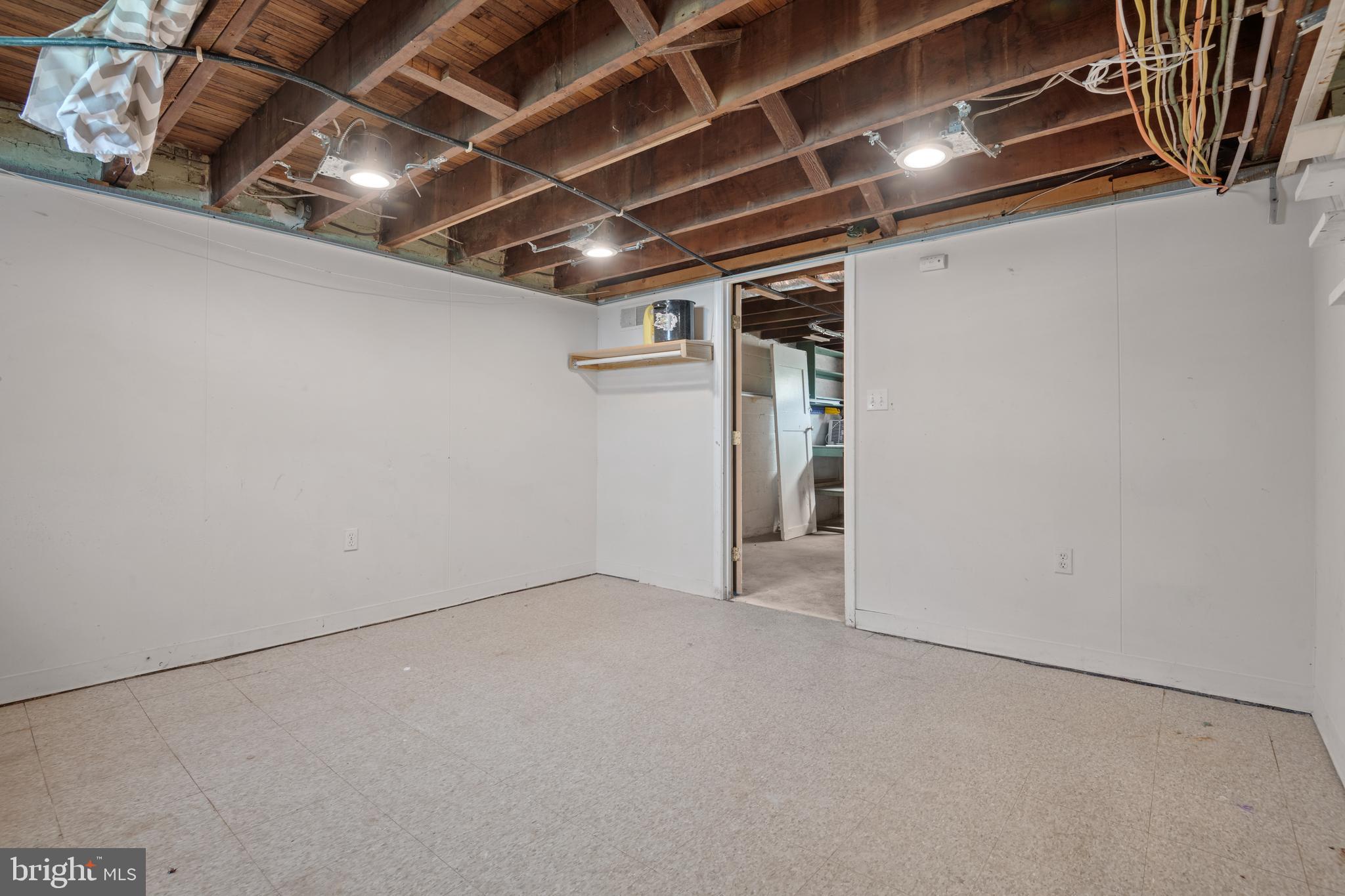 516 Hand Avenue Lancaster, PA 17602 - Photo 14 of 20