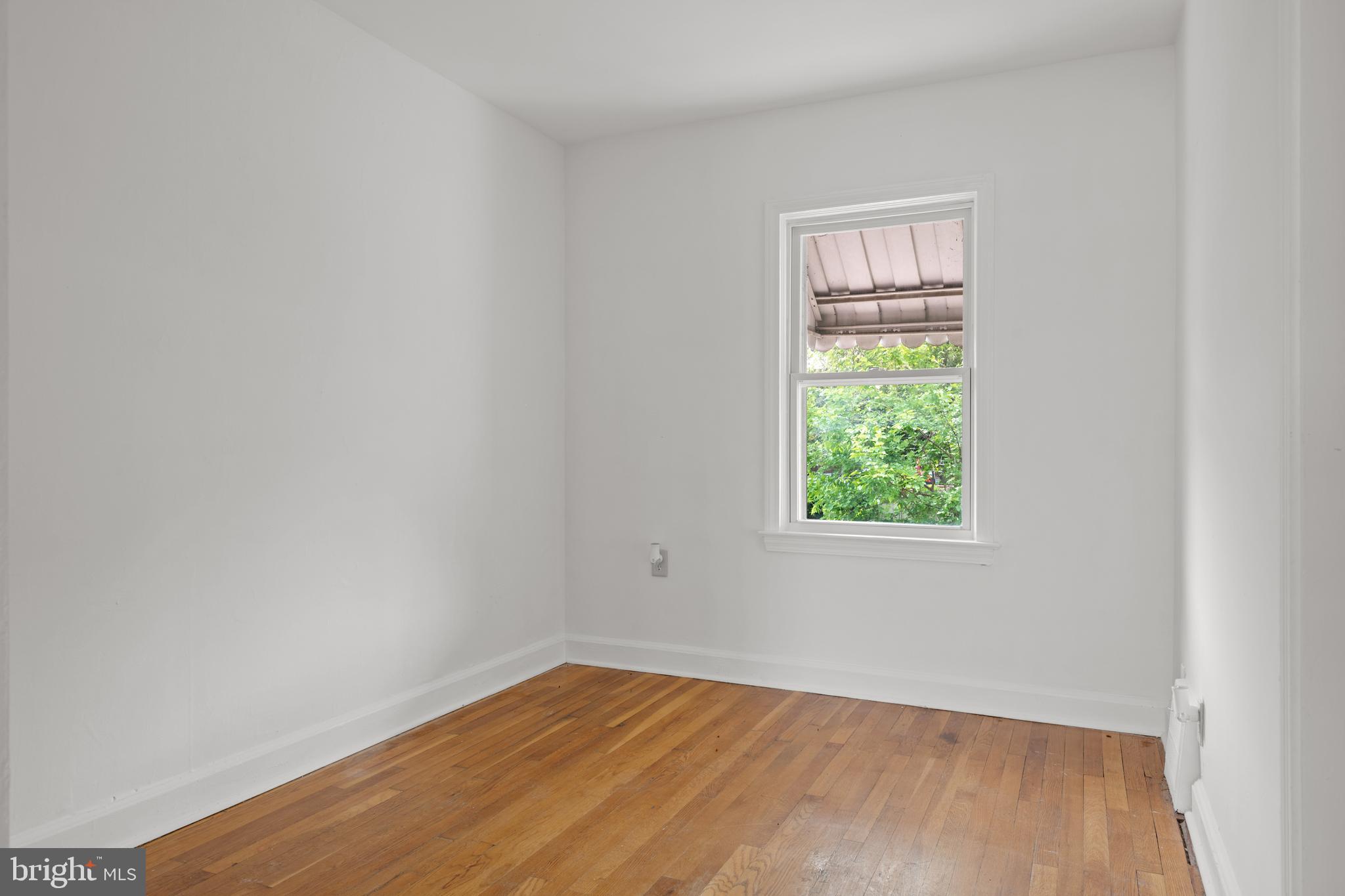 516 Hand Avenue Lancaster, PA 17602 - Photo 6 of 20