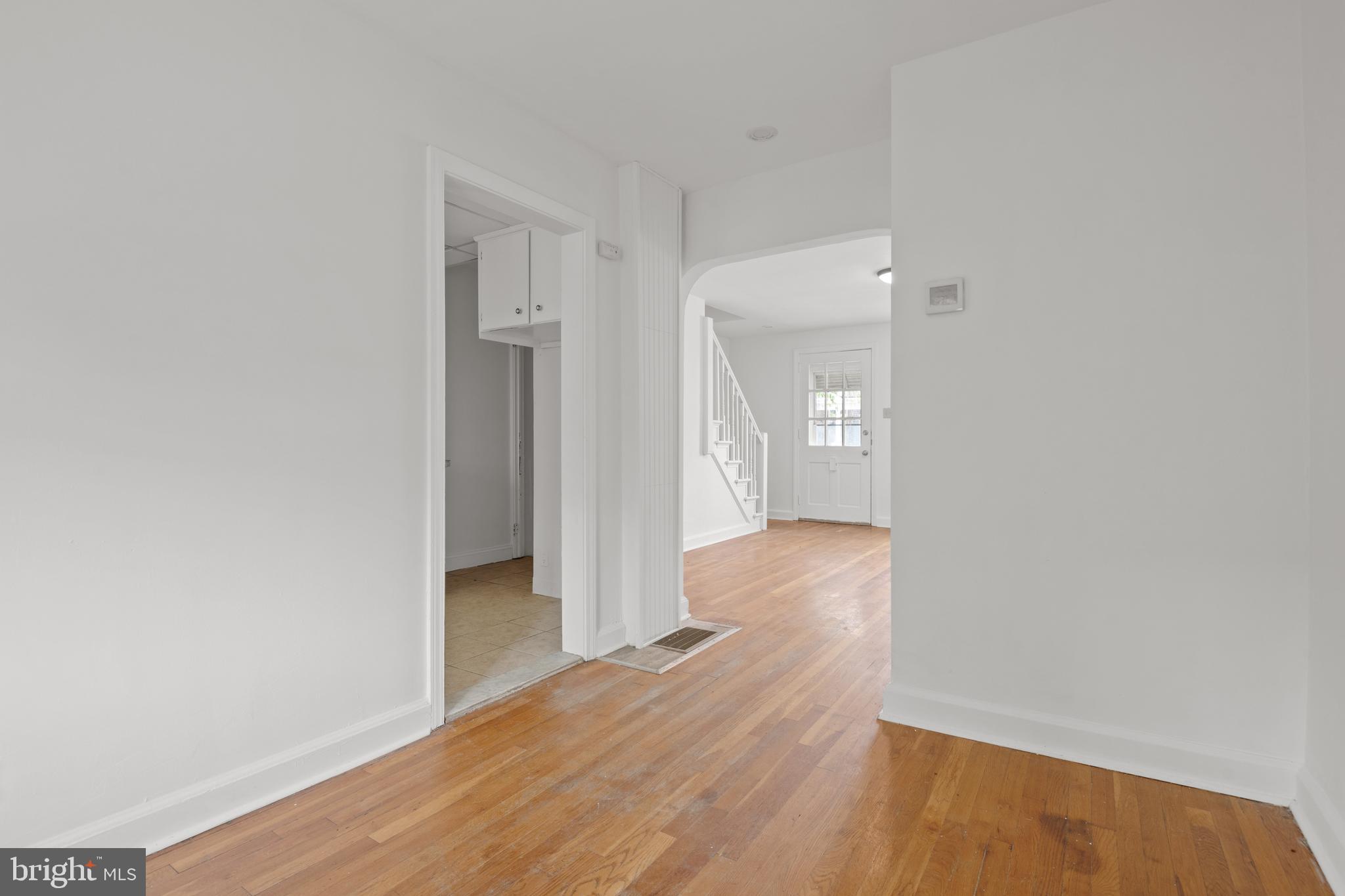 516 Hand Avenue Lancaster, PA 17602 - Photo 7 of 20