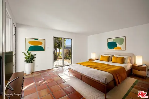 $2,250,000 | 259 Quadro Vecchio Drive, Pacific Palisades, CA 90272