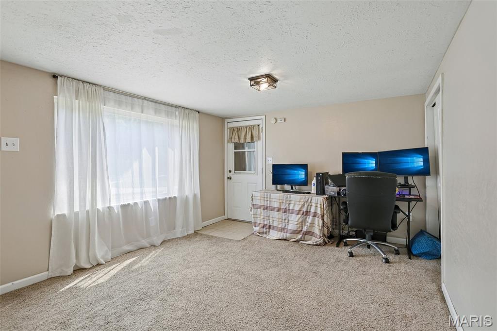 2101 Linnus Drive High Ridge, MO 63049 - Photo 24 of 37 Gallery Image 24