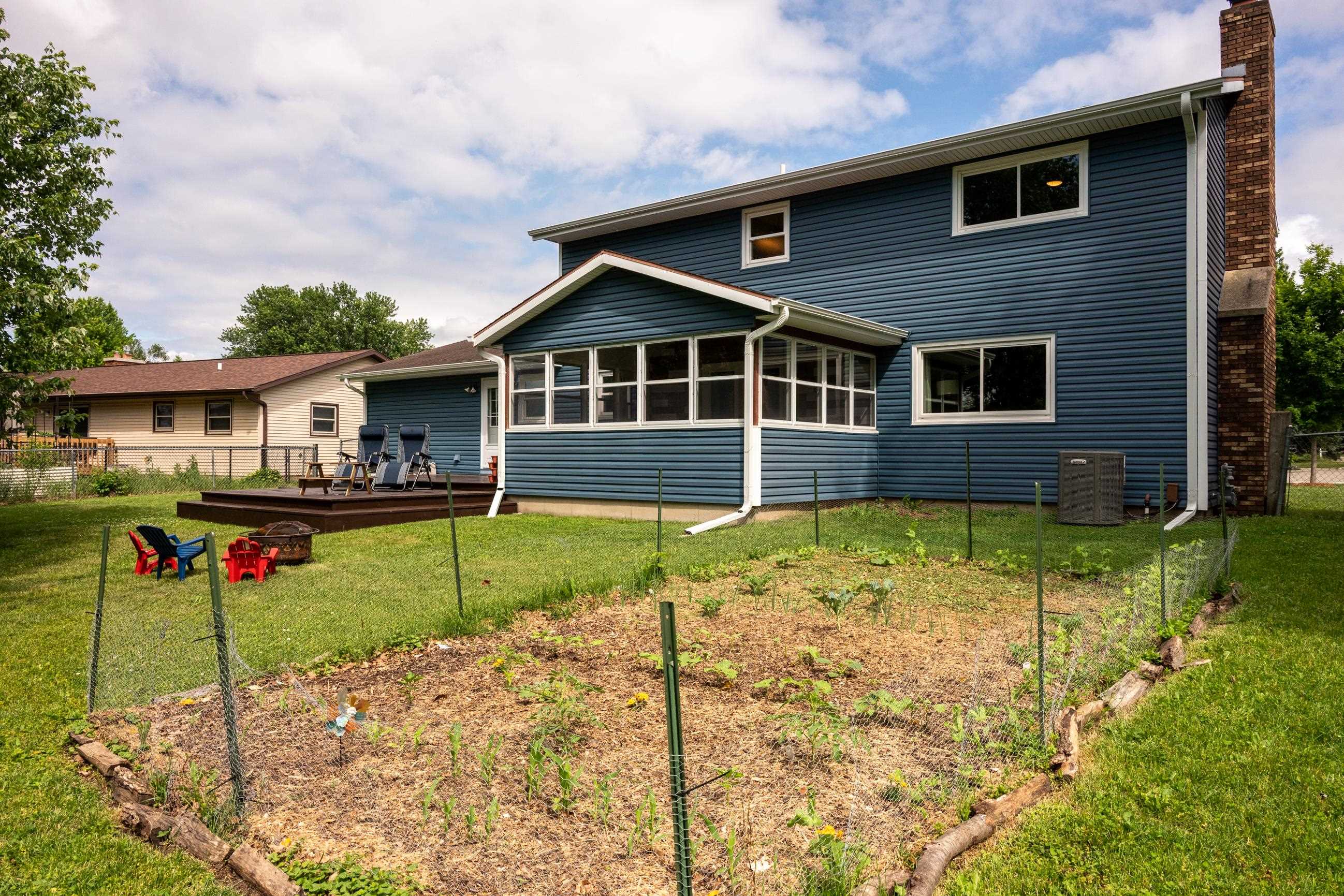 1264 Crossing Ridge Trail Sun Prairie, WI 53590 - Photo 11 of 88