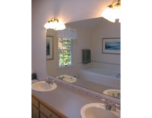 17 Maynard Road Berlin, MA 01503 - Photo 25 of 30 Gallery Image 25