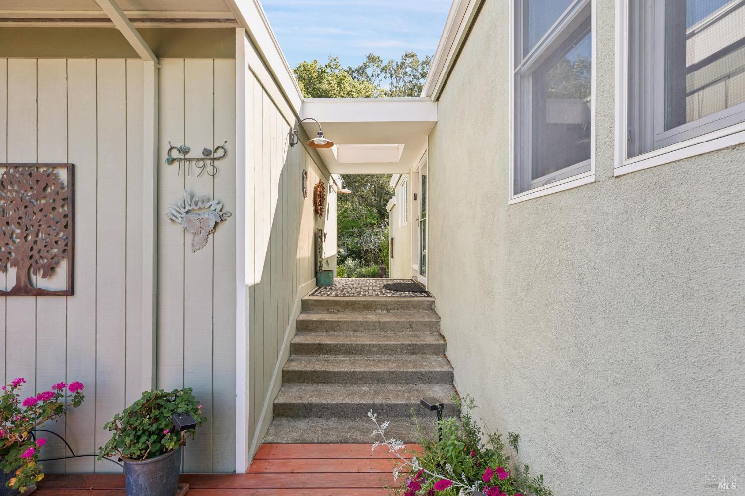 1195 Congress Valley Road Napa, CA 94558 - Photo 6 of 98