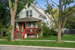 $349,900 | 3545 Oak Avenue, Brookfield, IL 60513