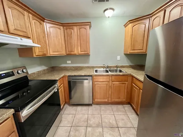 $1,000 | 216 Monarch Drive, Unit 102B, Houma, LA 70364