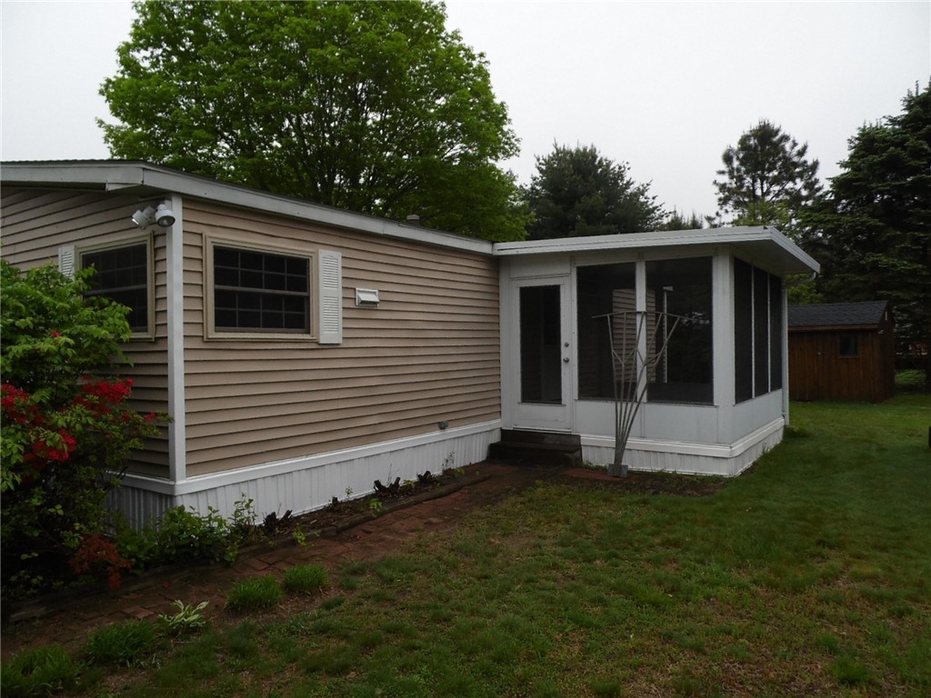 25 Lear Drive Coventry, RI 02816 - Photo 13 of 24 Let's go back in.