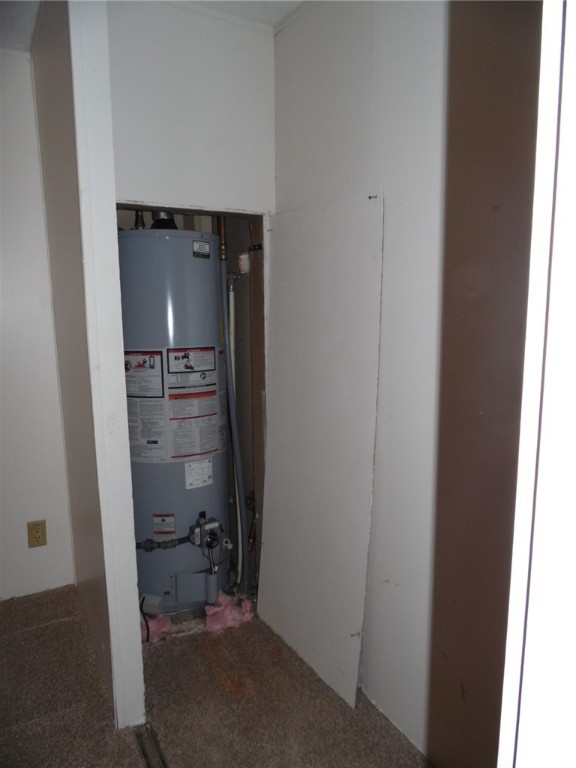 25 Lear Drive Coventry, RI 02816 - Photo 16 of 24 H2O tank