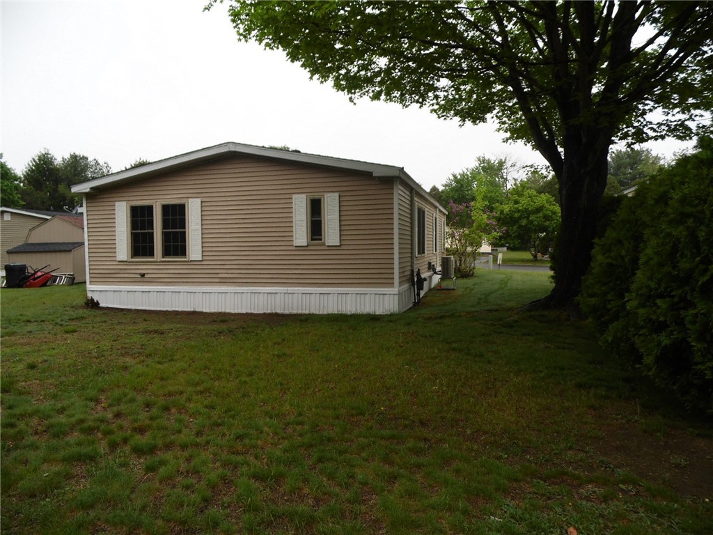 25 Lear Drive Coventry, RI 02816 - Photo 22 of 24