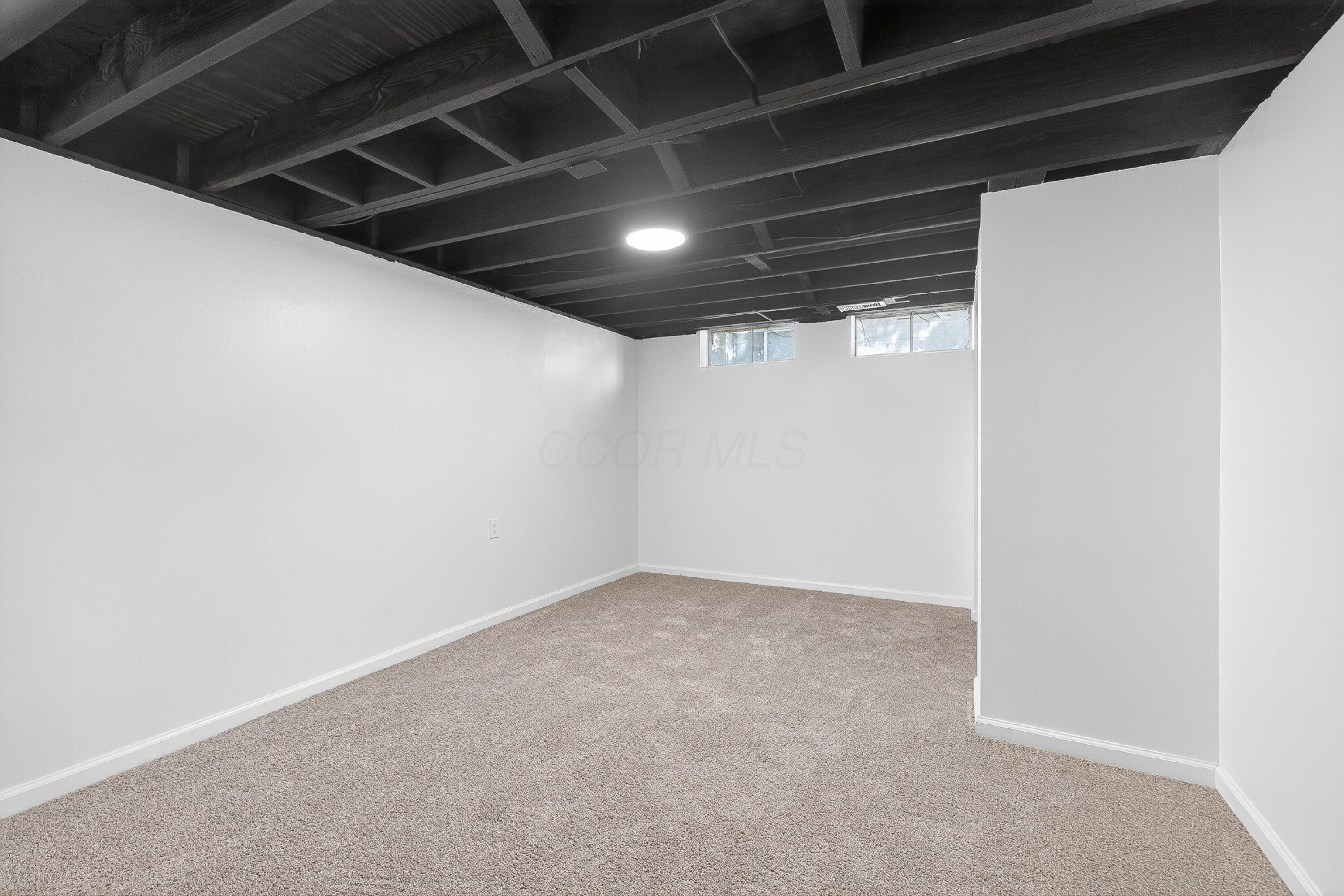 5084 Refugee Road Columbus, OH 43232 - Photo 24 of 37