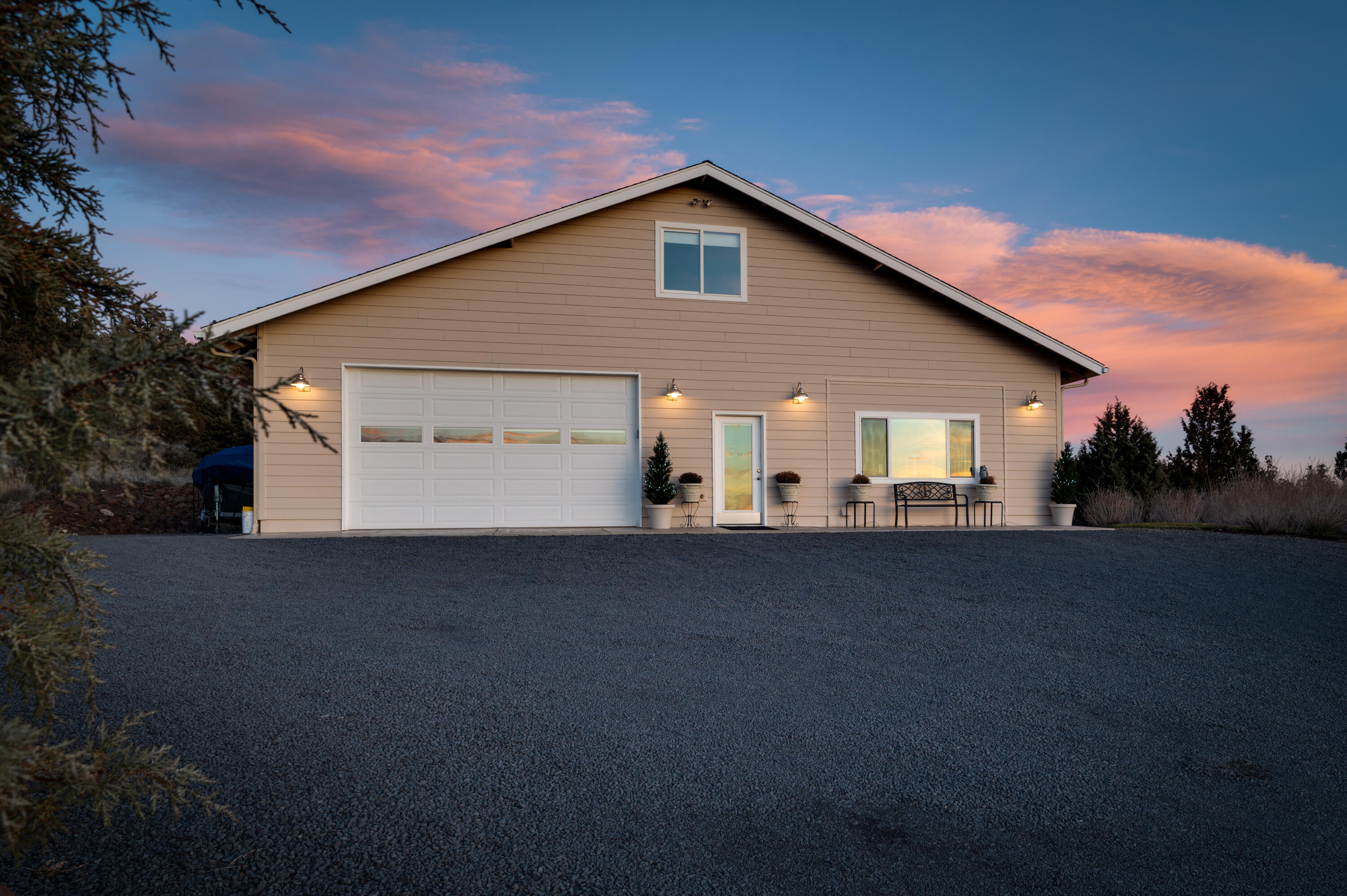 948 Big Sky Road Powell Butte, OR 97753 - Photo 8 of 66 948BigSkyRd-93