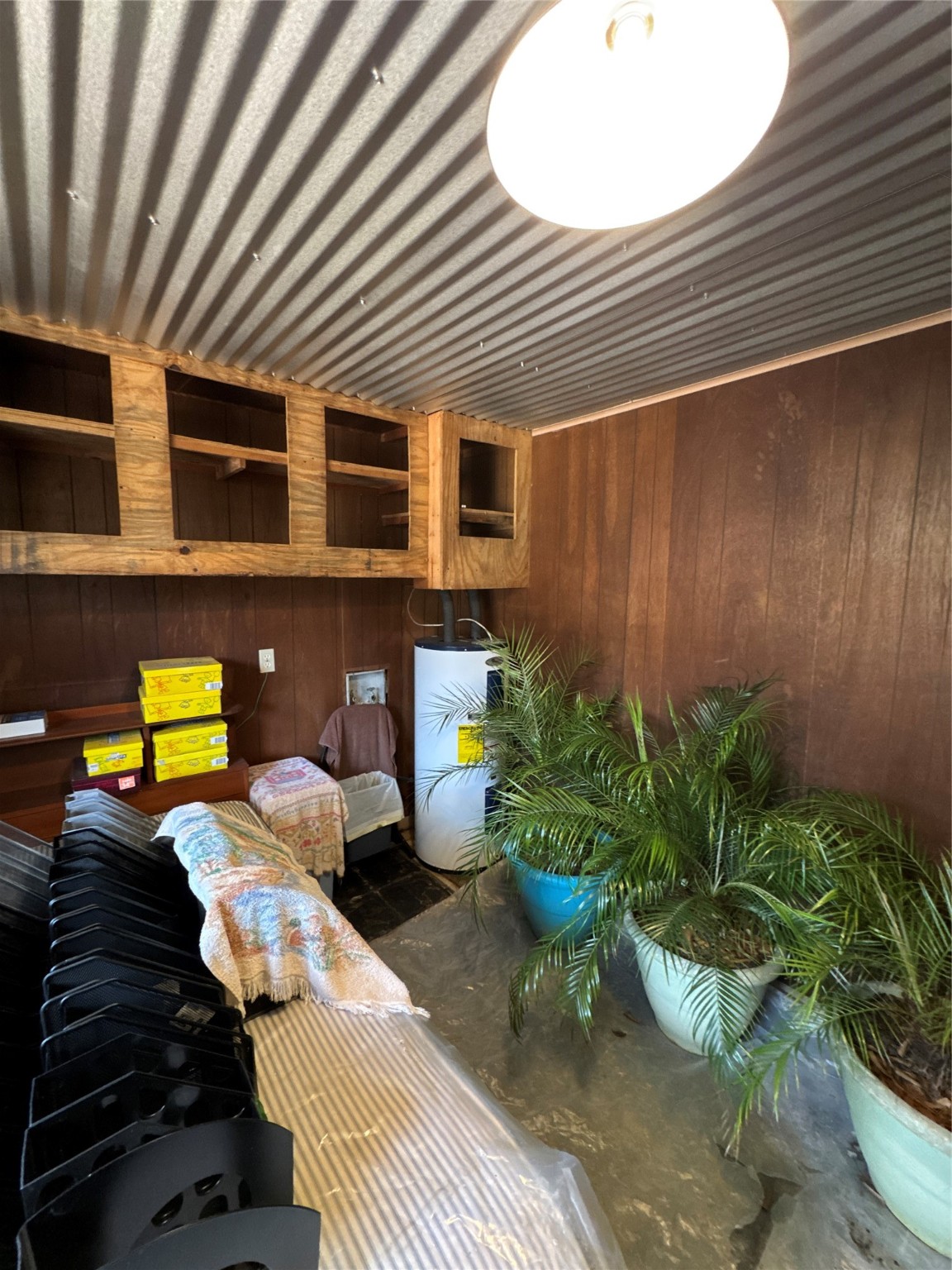 263 County Road 355 Jasper, TX 75951 - Photo 35 of 45 a view of a backyard with plants and chairs