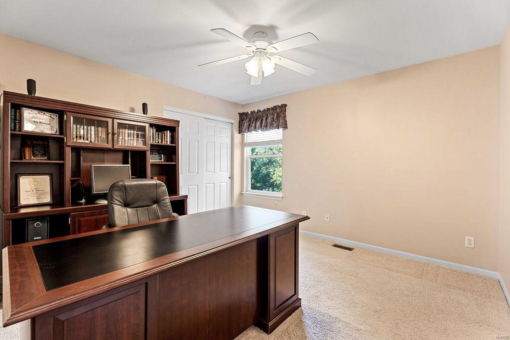 701 Castle Ridge Drive Ballwin, MO 63021 - Photo 19 of 36 Gallery Image 19