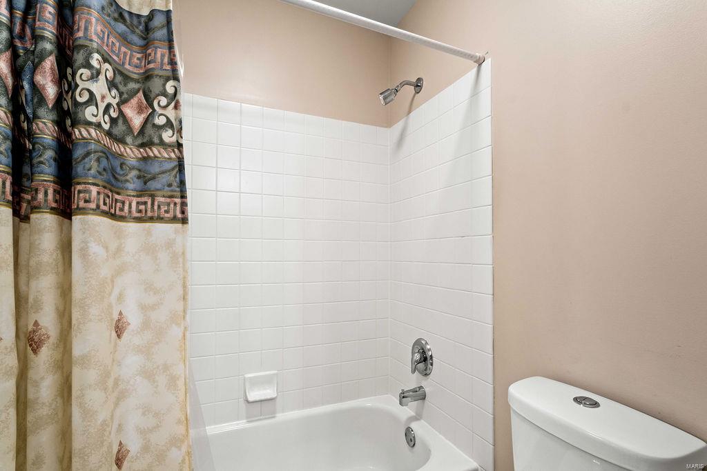 701 Castle Ridge Drive Ballwin, MO 63021 - Photo 21 of 36 Gallery Image 21
