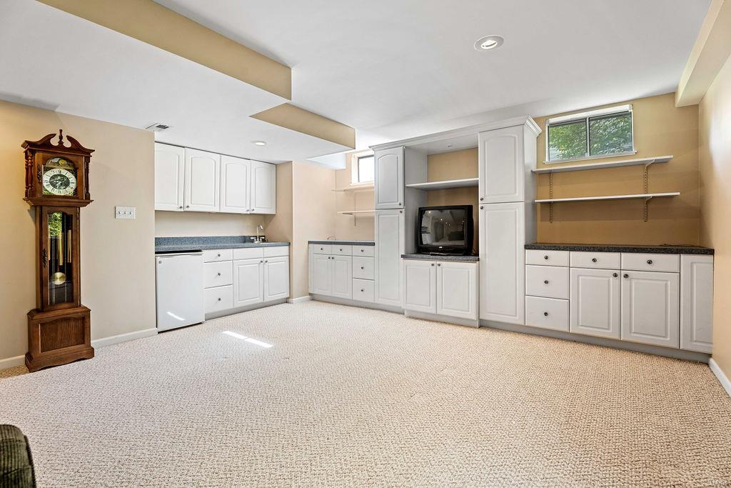701 Castle Ridge Drive Ballwin, MO 63021 - Photo 27 of 36 Gallery Image 27