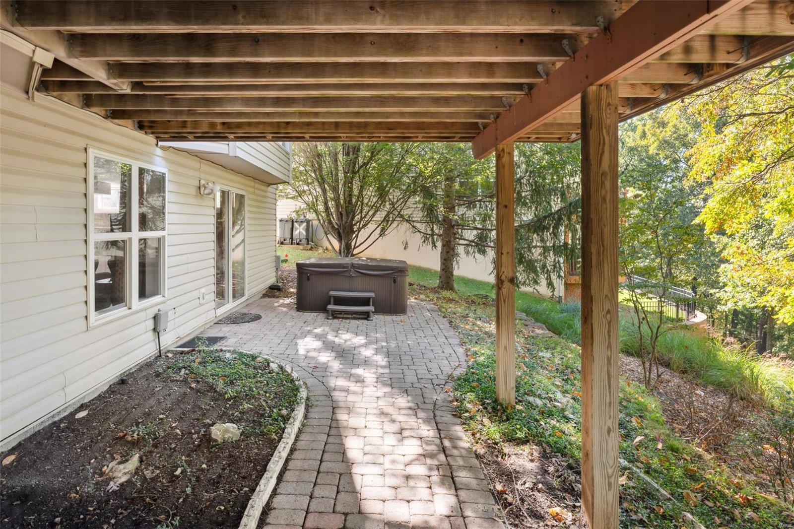 701 Castle Ridge Drive Ballwin, MO 63021 - Photo 29 of 36 Gallery Image 29