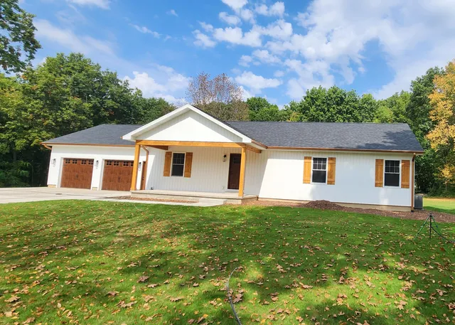 $474,900 | 1625 Secluded Acres Drive, Hastings, MI 49058