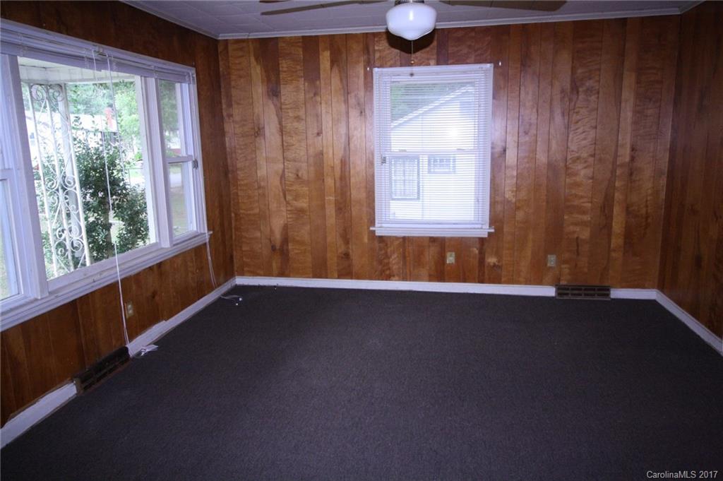 1035 North Ransom Street Gastonia, NC 28052 - Photo 3 of 23 Gallery Image 3
