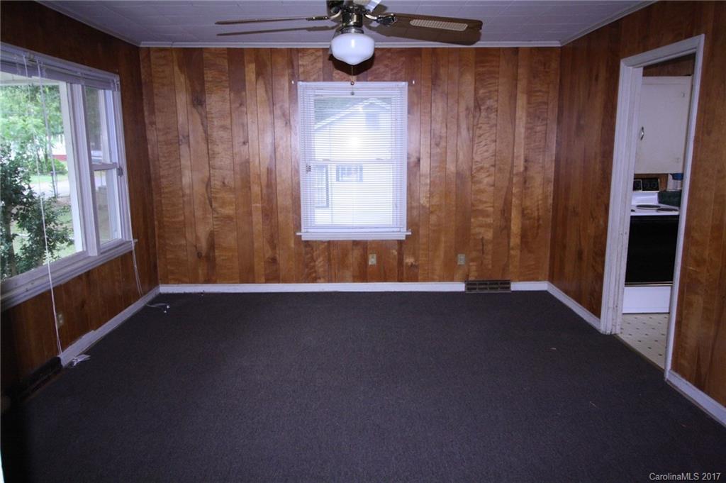 1035 North Ransom Street Gastonia, NC 28052 - Photo 4 of 23 Gallery Image 4