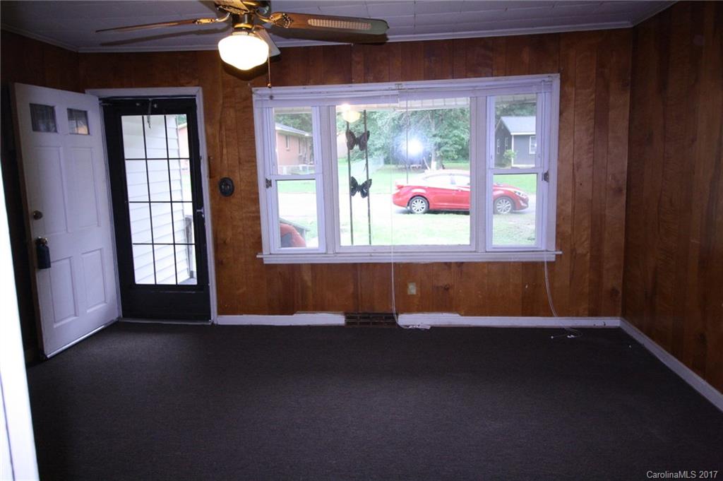 1035 North Ransom Street Gastonia, NC 28052 - Photo 5 of 23 Gallery Image 5