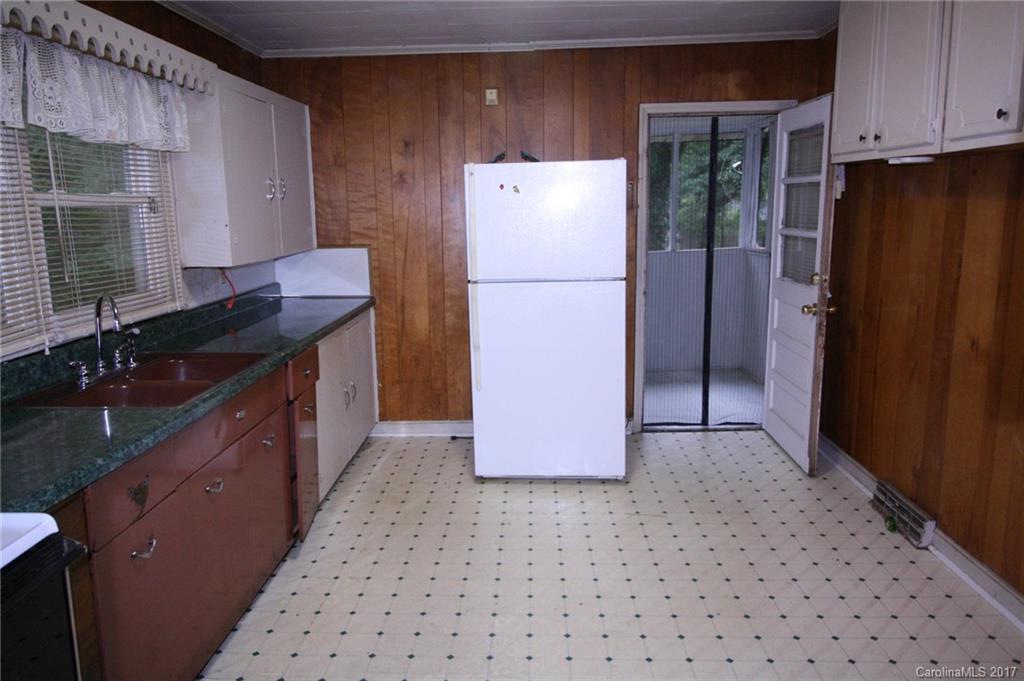1035 North Ransom Street Gastonia, NC 28052 - Photo 6 of 23 Gallery Image 6