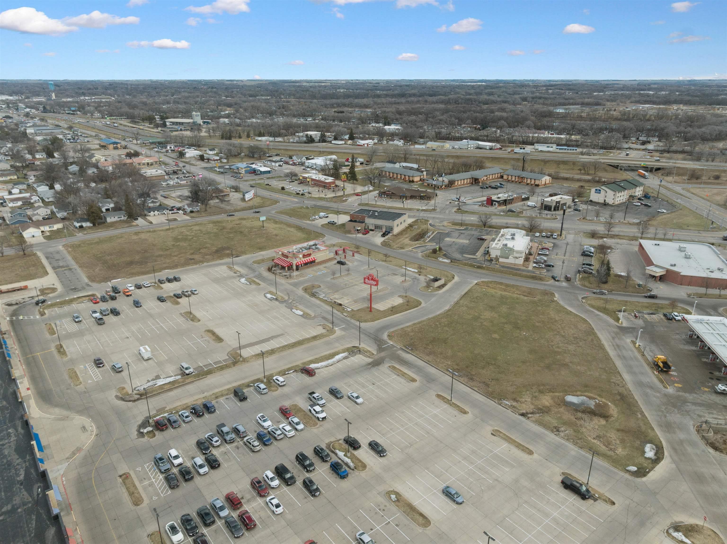 Outlot B East Ridgeway Avenue, Unit OUTLOT B Waterloo, IA 50701 - Photo 6 of 8 Gallery Image 6