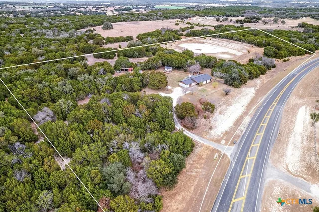 $450,000 | 3465 Farm To Market 1715, Lampasas, TX 76550