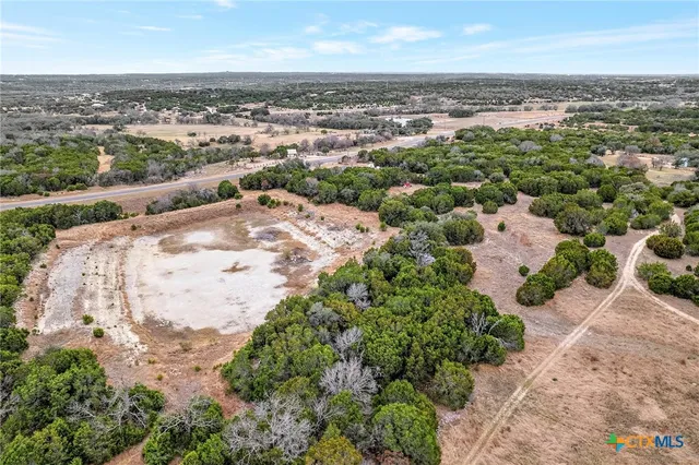 $450,000 | 3465 Farm To Market 1715, Lampasas, TX 76550