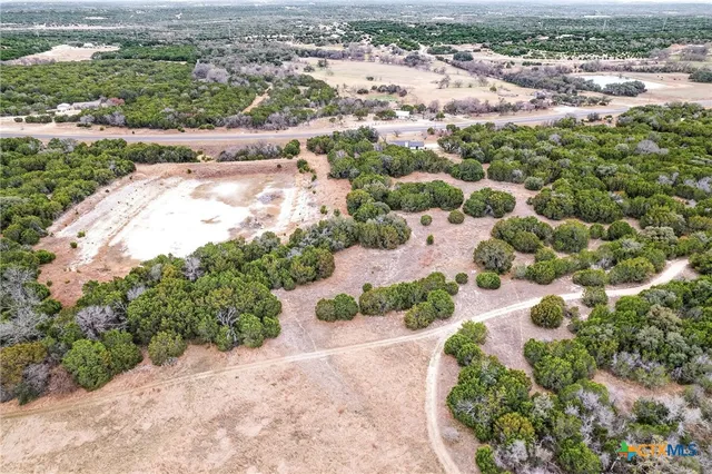 $450,000 | 3465 Farm To Market 1715, Lampasas, TX 76550