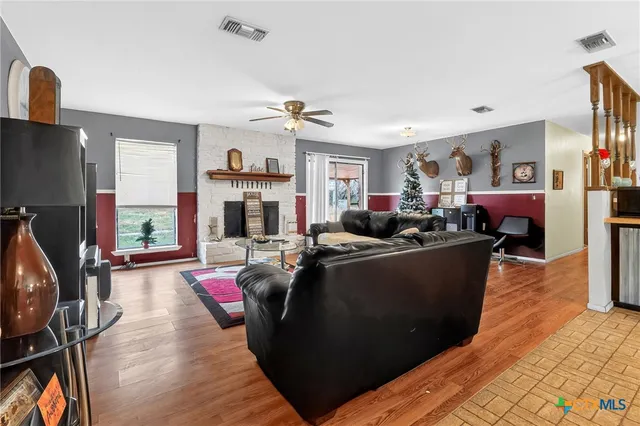 $450,000 | 3465 Farm To Market 1715, Lampasas, TX 76550