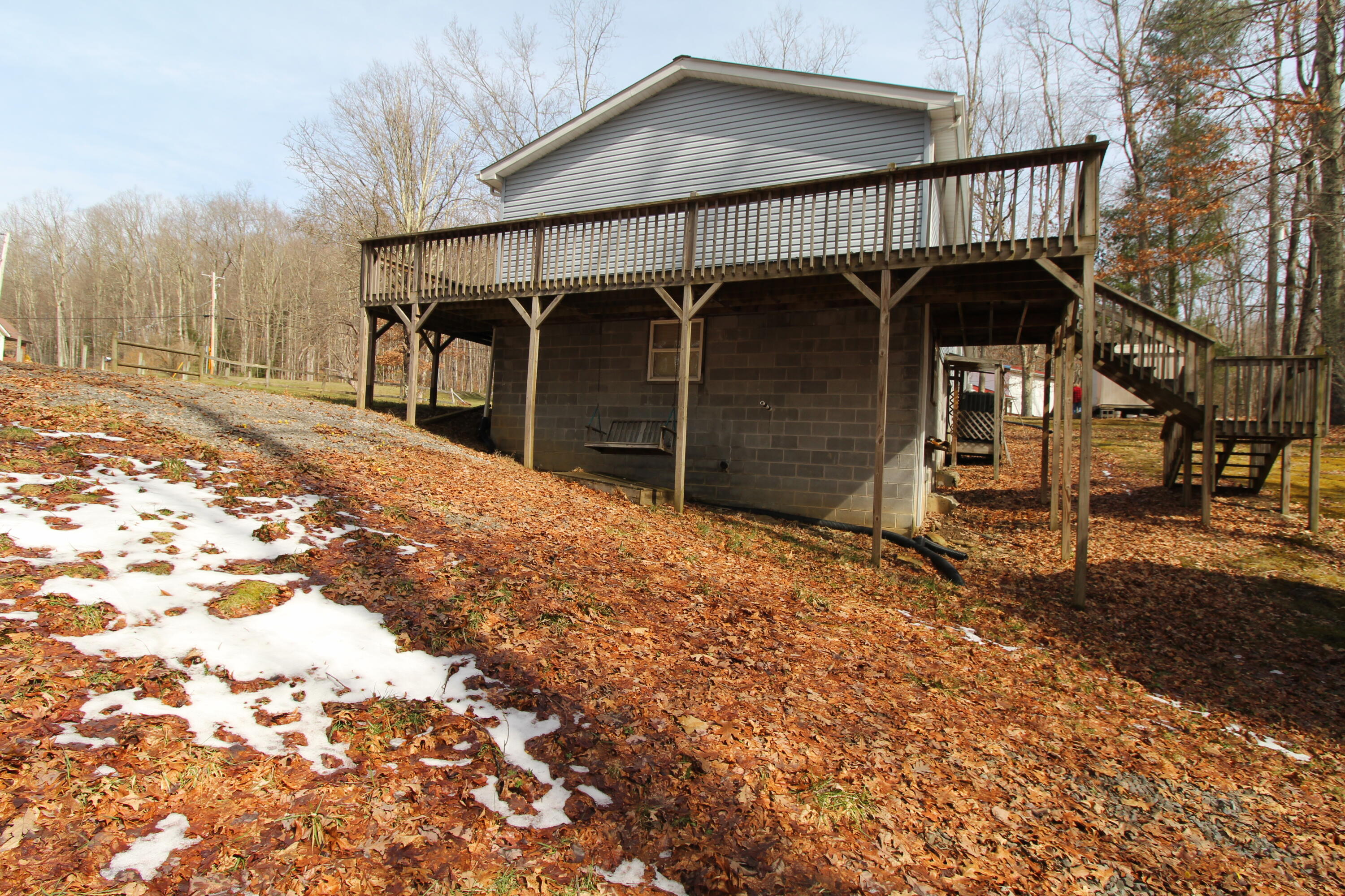 20991 Stanaford Road Danese, WV 25831 - Photo 28 of 32 Gallery Image 28