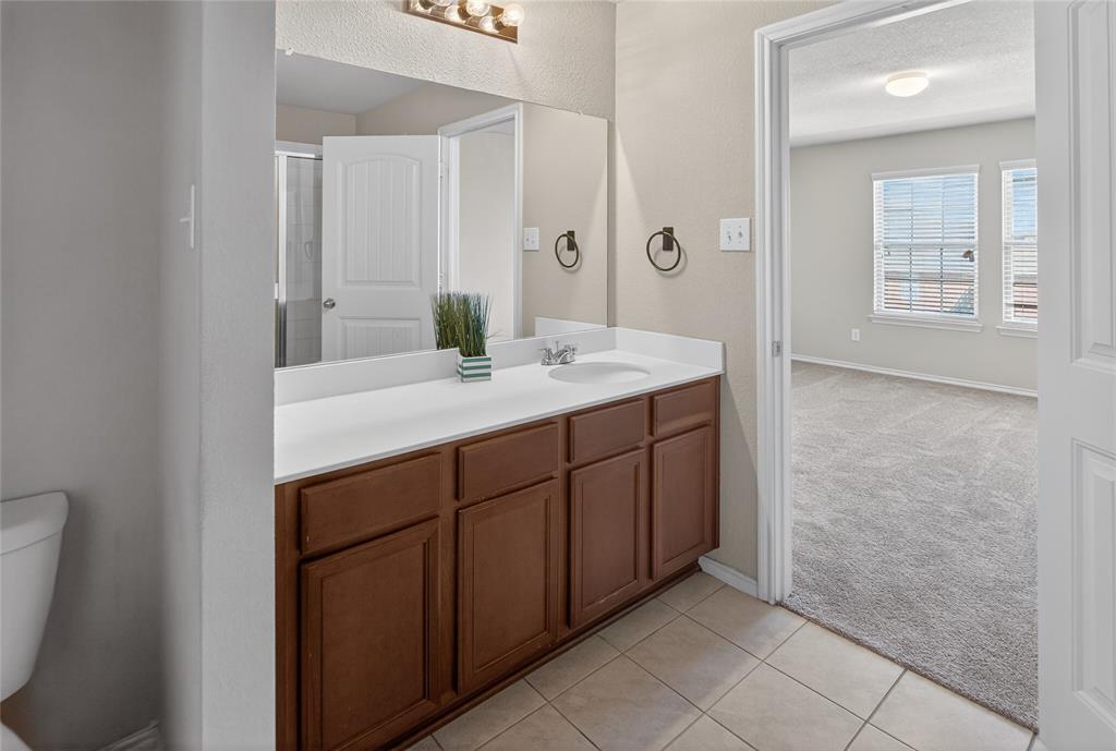2256 Spring Hollow Drive Lancaster, TX 75134 - Photo 22 of 34