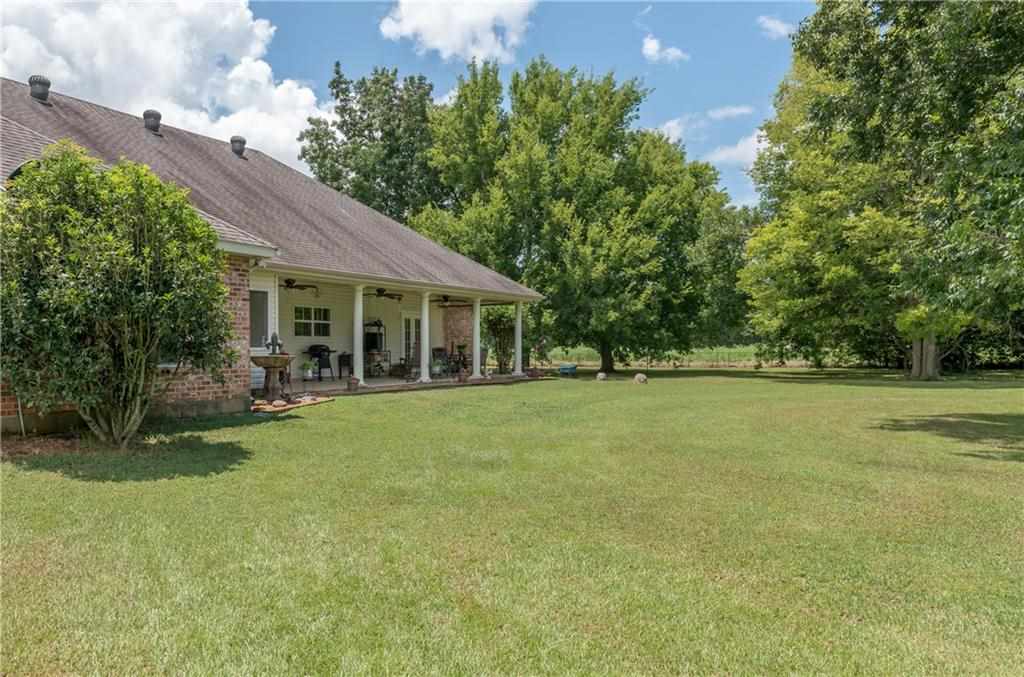127 Bayou Robert Road Alexandria, LA 71302 - Photo 5 of 32 Gallery Image 5
