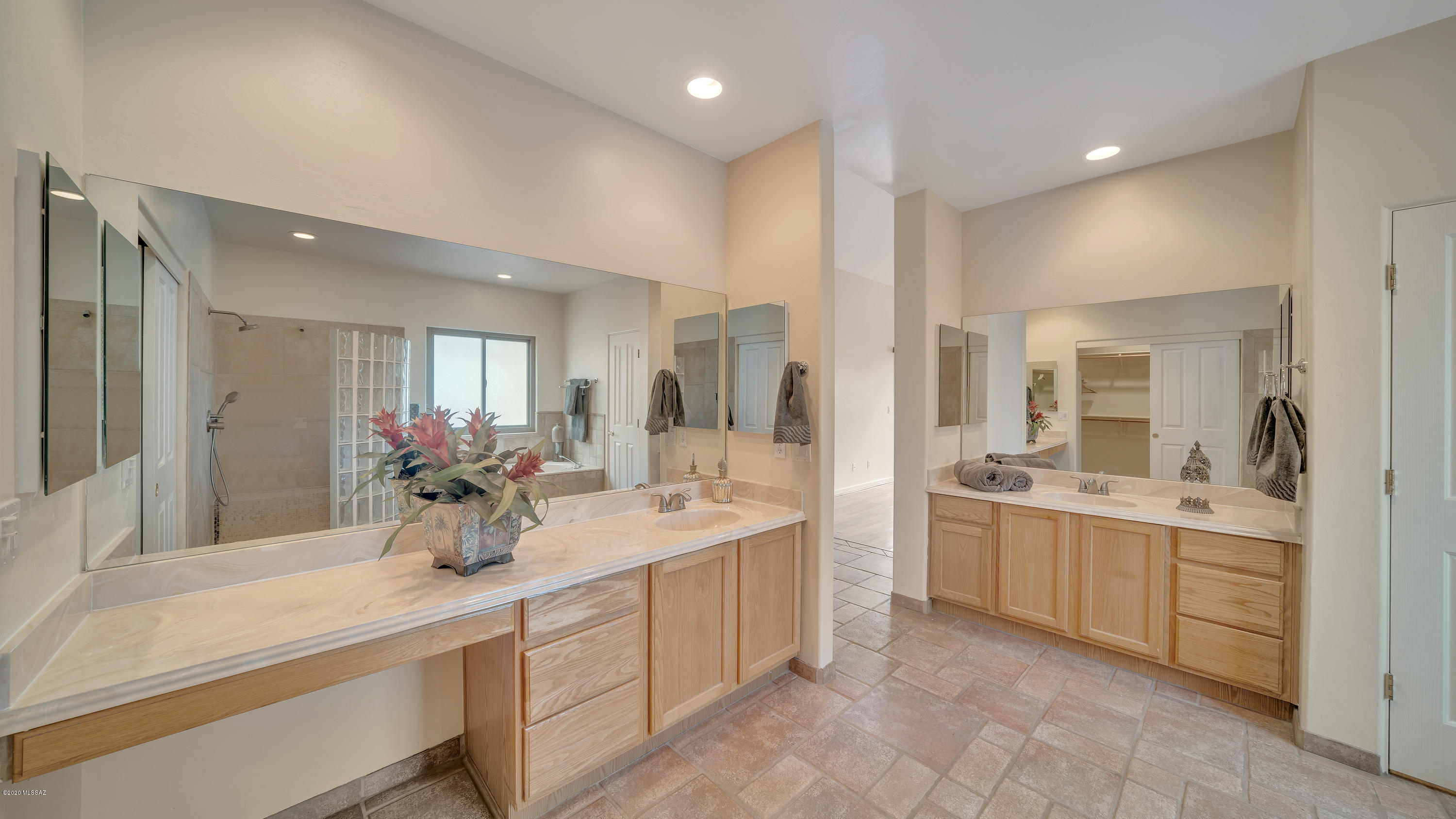 975 West Silver Spring Place Tucson, AZ 85755 - Photo 15 of 38