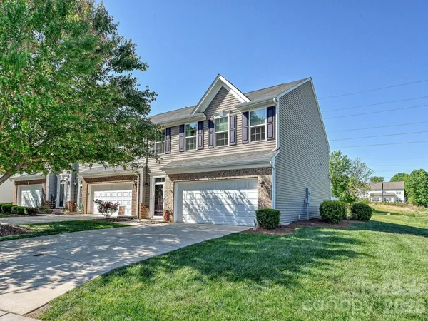 $375,000 | 7142 Mariners Village Drive, Denver, NC 28037