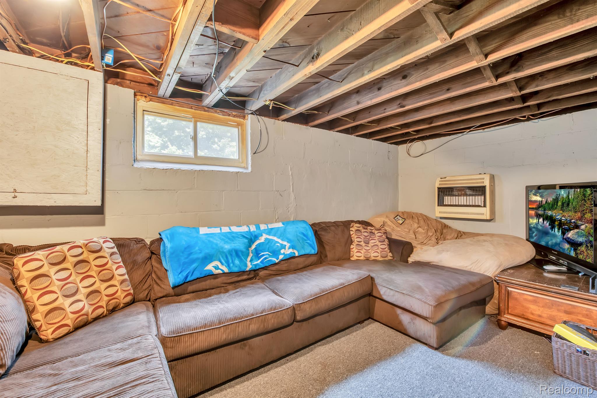 21875 Dickinson Road New Boston, MI 48164 - Photo 24 of 36 Gallery Image 24