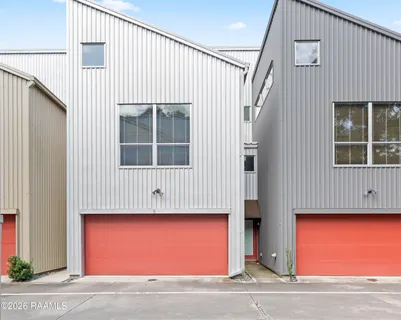 $269,000 | 1201 South College Road, Unit 9, Lafayette, LA 70503
