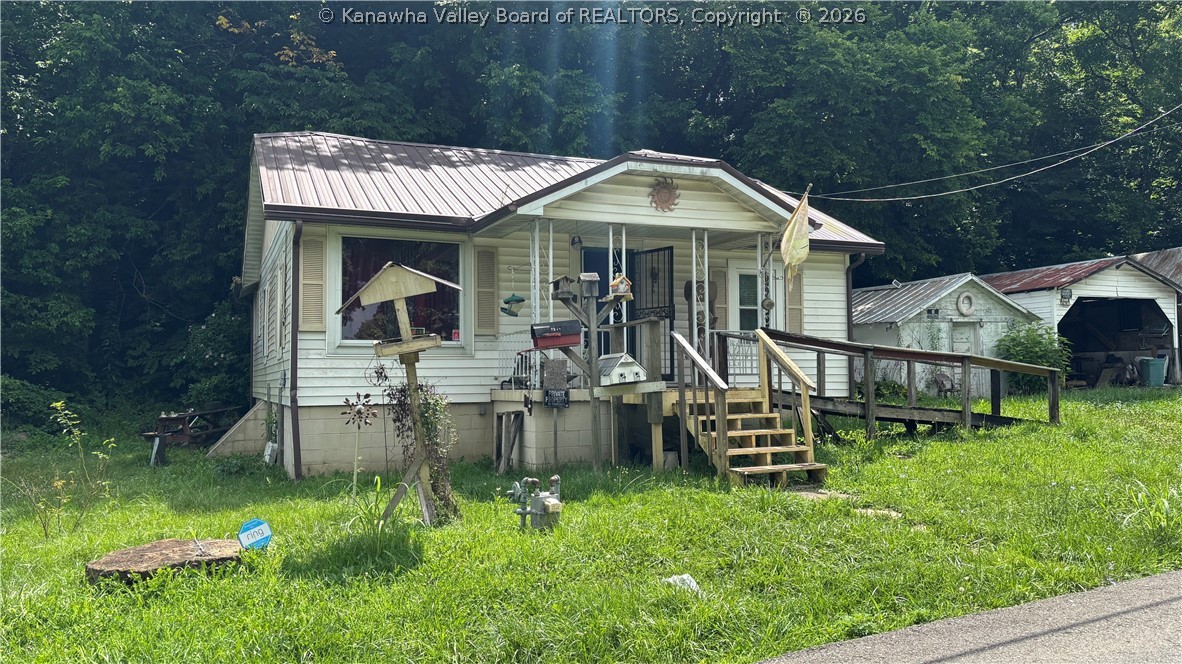 1133 Redmond Ridge Road Gallipolis Ferry, WV 25515 - Photo 1 of 4 Gallery Image 1