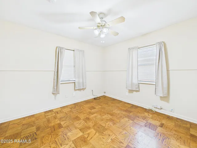 $1,099 | 1618 West St Mary Boulevard, Unit LEFT, Lafayette, LA 70506