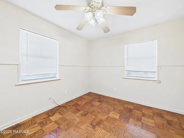 $1,099 | 1618 West St Mary Boulevard, Unit LEFT, Lafayette, LA 70506