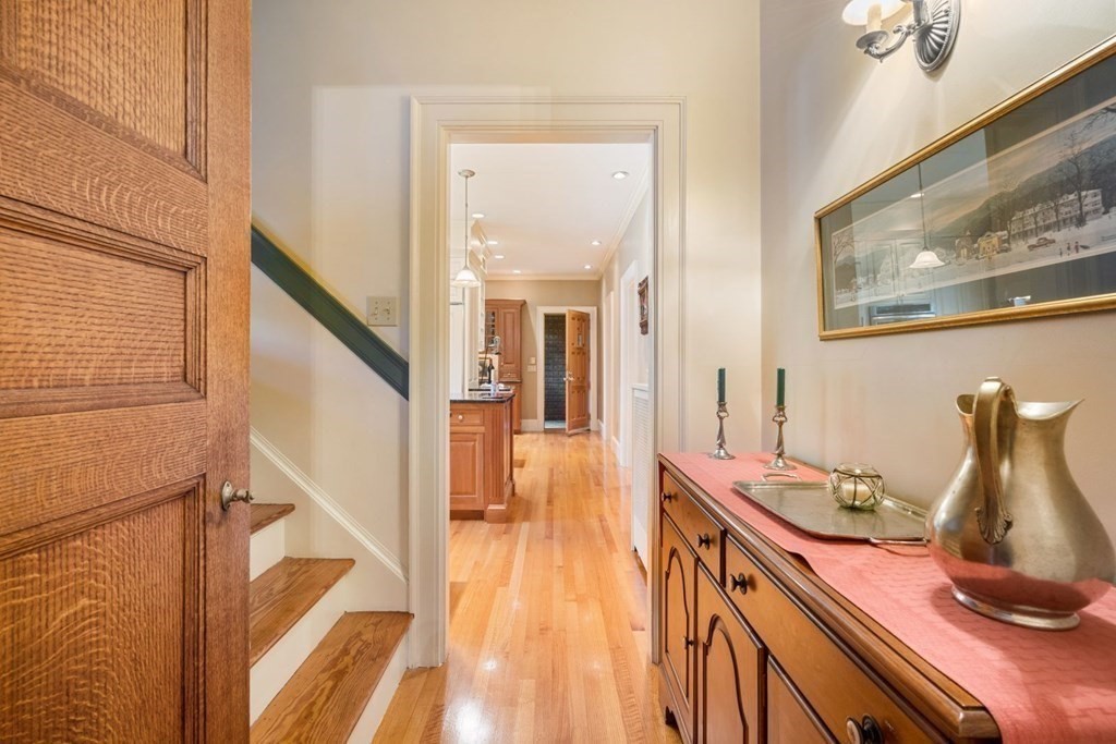 13 Rutland Terrace Worcester, MA 01609 - Photo 23 of 42 Gallery Image 23