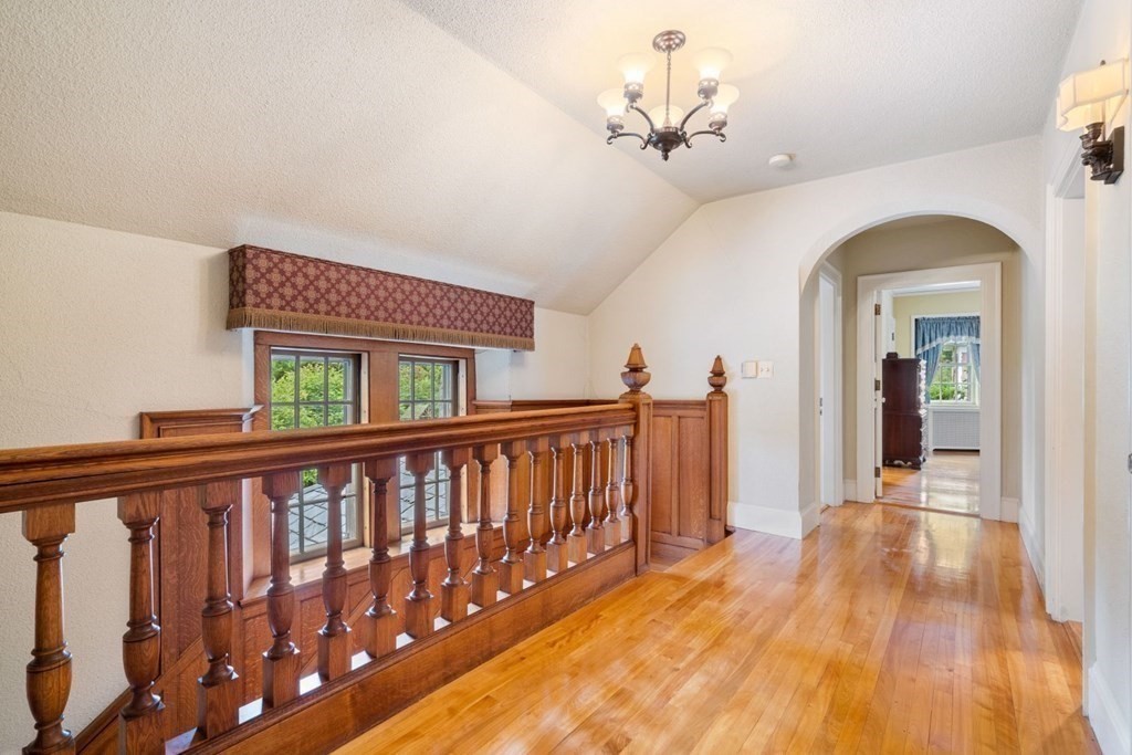 13 Rutland Terrace Worcester, MA 01609 - Photo 24 of 42 Gallery Image 24
