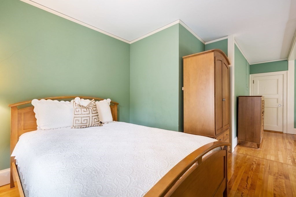 13 Rutland Terrace Worcester, MA 01609 - Photo 33 of 42 Gallery Image 33