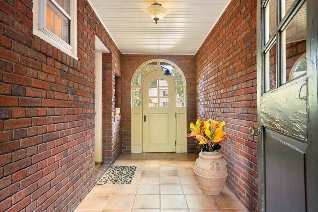 13 Rutland Terrace Worcester, MA 01609 - Photo 35 of 42 Gallery Image 35