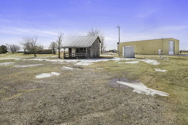 $255,000 | 8275 County Road 4, Pampa, TX 79065