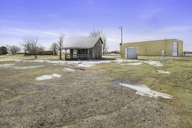$275,000 | 8275 County Road 4, Pampa, TX 79065