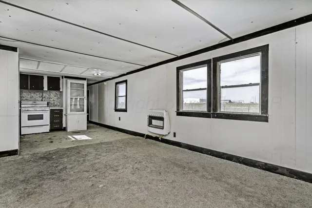 $275,000 | 8275 County Road 4, Pampa, TX 79065