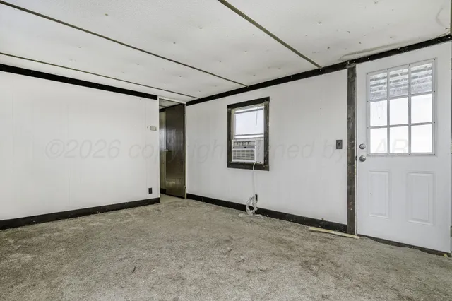 $275,000 | 8275 County Road 4, Pampa, TX 79065