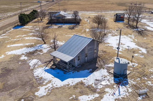 $275,000 | 8275 County Road 4, Pampa, TX 79065